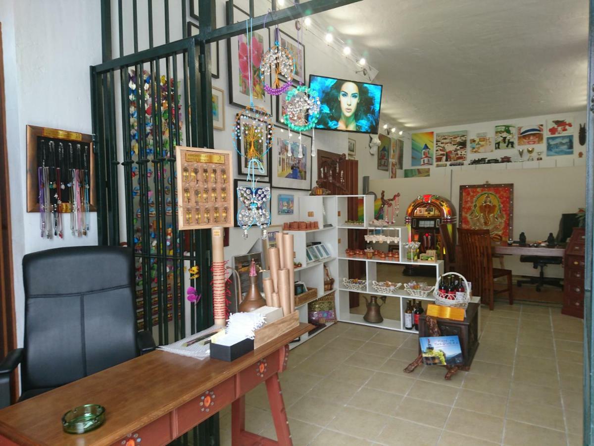 Apartmán Centro De Arte Yunquera Exteriér fotografie